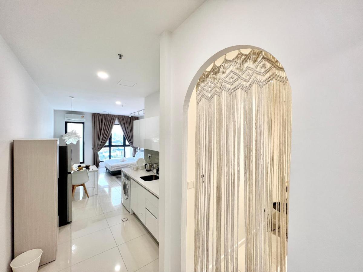 Highpark Suites Kelana Jaya, Petaling Jaya By Sleepy Bear 외부 사진